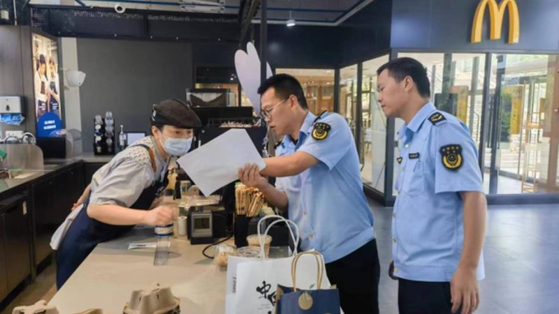 火锅底料定制生产流程揭秘：从原料选择到成品出厂